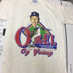 Vintage 1988 Orel Hershiser t-shirt.